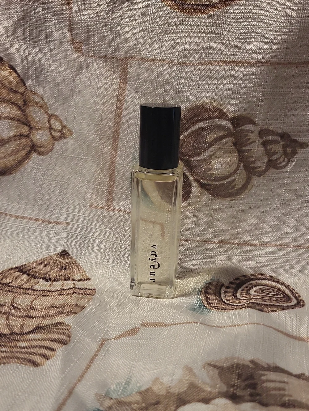 Riddle Voyeur Rollerball Scented Body Oil-20ml